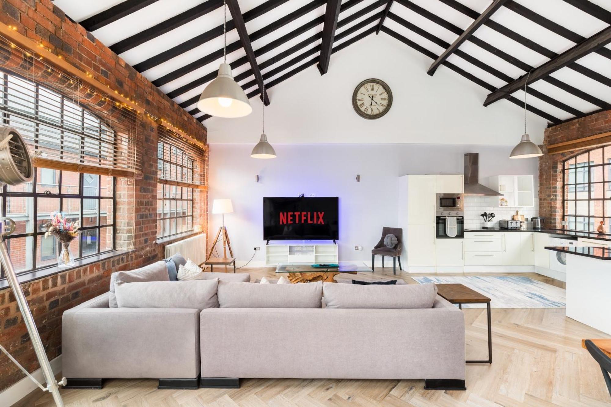 High End Luxury Townhouse In Jq, 4 Bedrooms, Flat Screen Tv In All Rooms, Free Parking, Near Birmingham City Centre Deposit Required Eksteriør billede